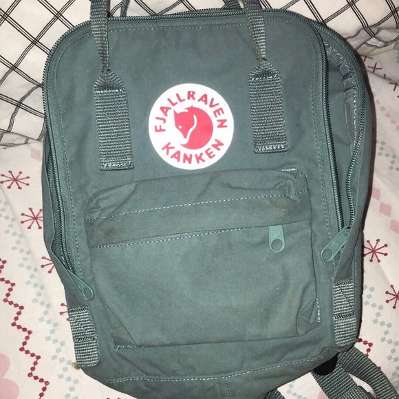Mini Fjallraven Kanken - Picture 1 of 1